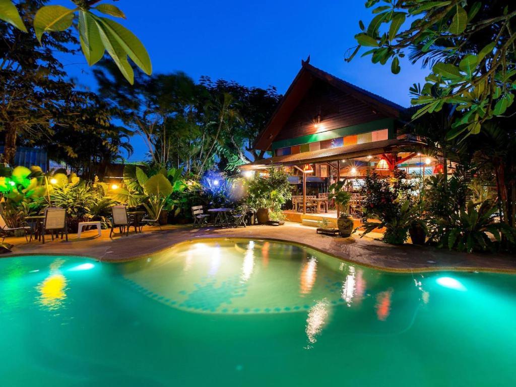 Shanti Lodge Phuket Chalong Εξωτερικό φωτογραφία