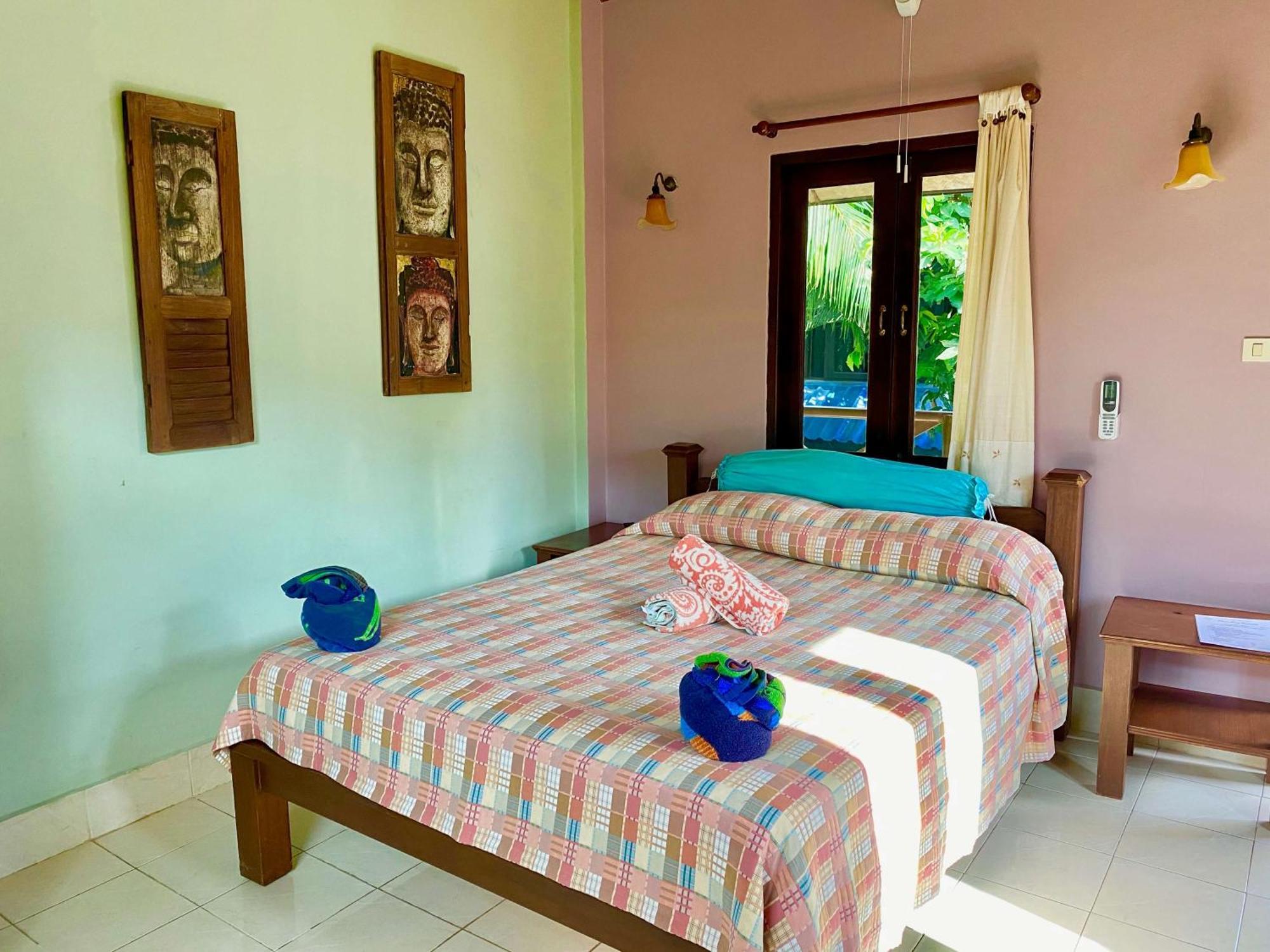 Shanti Lodge Phuket Chalong Εξωτερικό φωτογραφία